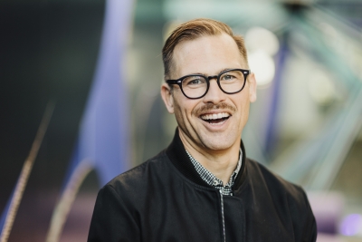 A portrait of Sean Brennan