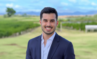 A portrait of Matthew Blode