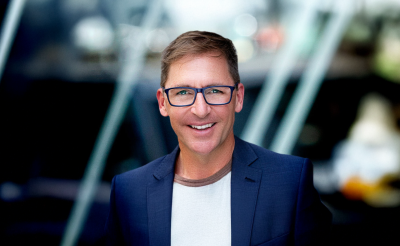 A portrait of Simon Banks