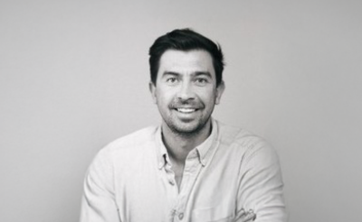 A portrait of Che Douglas